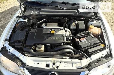 Хетчбек Opel Vectra 1999 в 