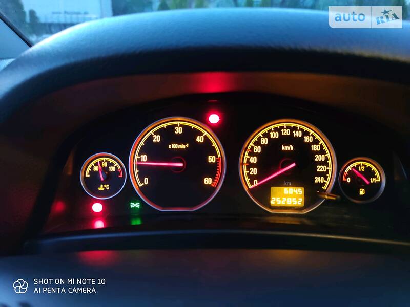 Універсал Opel Vectra 2008 в Чернівцях