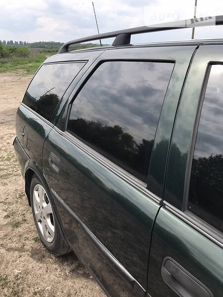 Універсал Opel Vectra 1998 в Івано-Франківську