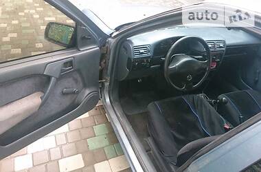 Седан Opel Vectra 1990 в Горохове