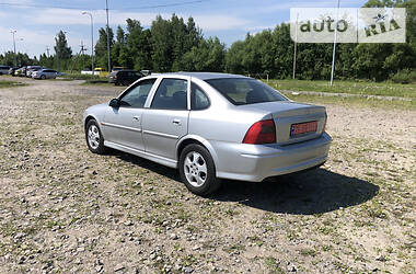 Седан Opel Vectra 2001 в 