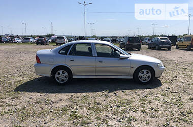 Седан Opel Vectra 2001 в 
