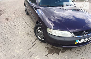 Седан Opel Vectra 1997 в Вижнице