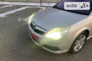 Хэтчбек Opel Vectra 2007 в Луцке