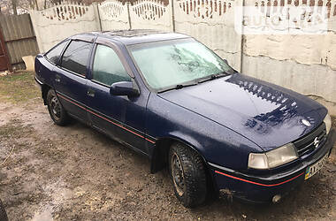 Хэтчбек Opel Vectra 1990 в Харькове