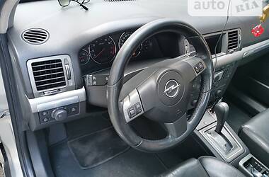 Хетчбек Opel Vectra 2007 в 