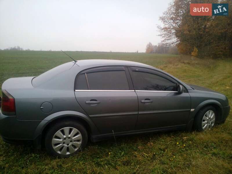 Седан Opel Vectra 2004 в Вінниці