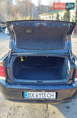 Седан Opel Vectra 2008 в 