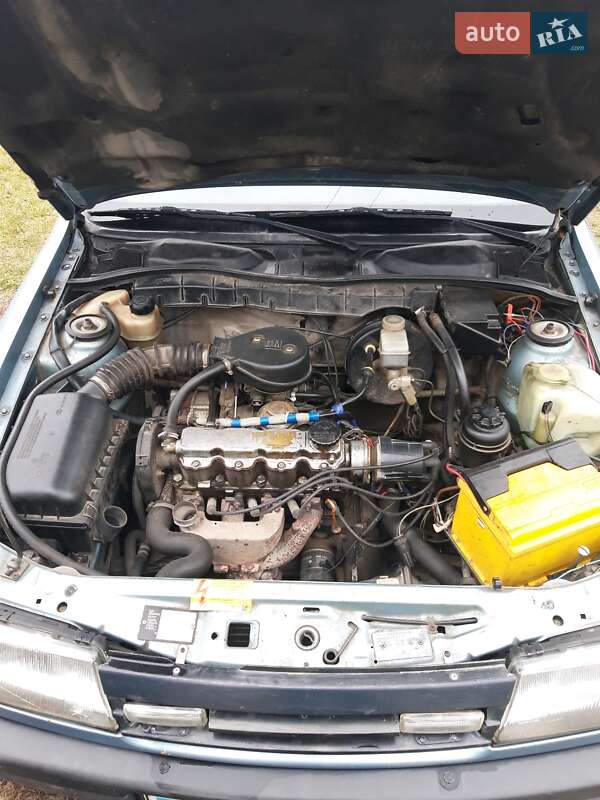 Седан Opel Vectra 1990 в Дніпрі