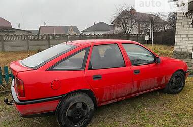 Хетчбек Opel Vectra 1989 в Малині