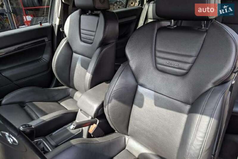 Универсал Opel Vectra 2006 в Мукачево