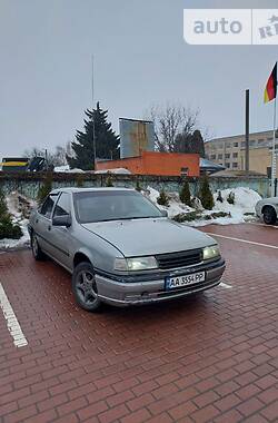 Седан Opel Vectra 1993 в Прилуках