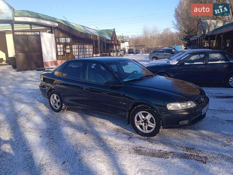 Седан Opel Vectra 1997 в Каменском