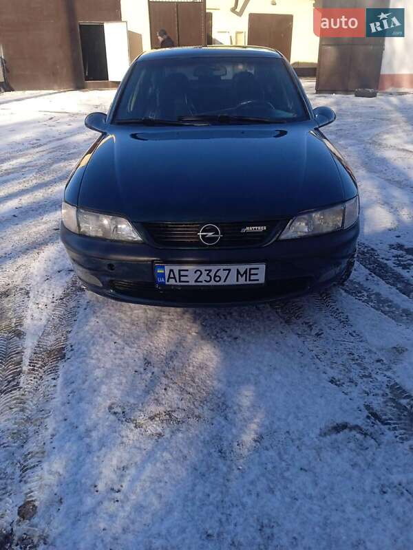 Седан Opel Vectra 1997 в Каменском