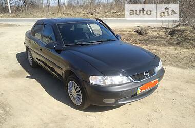 Седан Opel Vectra 1996 в Івано-Франківську