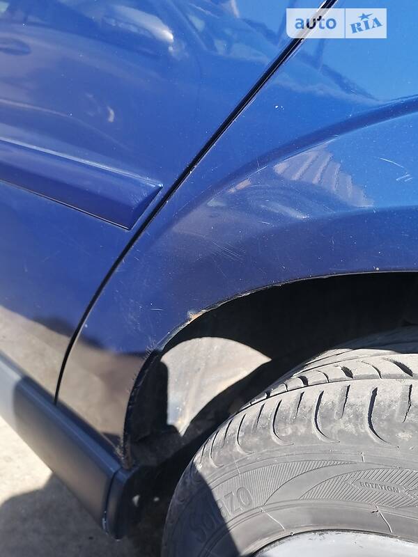 Седан Opel Vectra 2003 в Києві