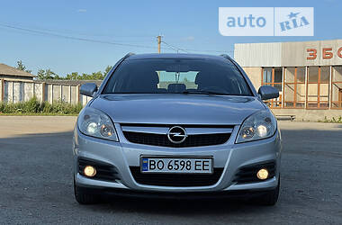 Универсал Opel Vectra 2005 в Тернополе