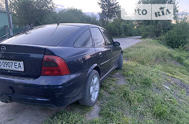 Хэтчбек Opel Vectra 1999 в Тернополе