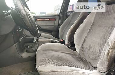 Седан Opel Vectra 1995 в 