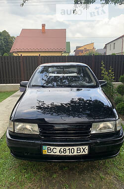 Хетчбек Opel Vectra 1989 в Самборі