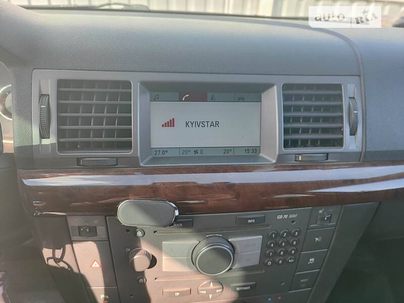 Седан Opel Vectra 2004 в Одесі