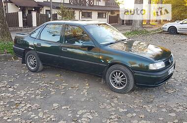 Седан Opel Vectra 1995 в Львове