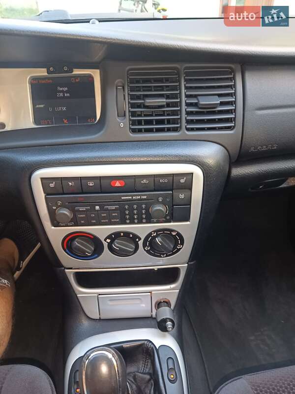 Седан Opel Vectra 1996 в Луцке