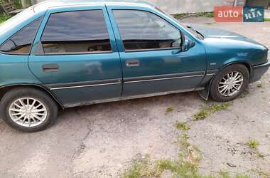 Седан Opel Vectra 1995 в 