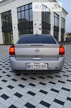 Седан Opel Vectra 2003 в Хмельницькому
