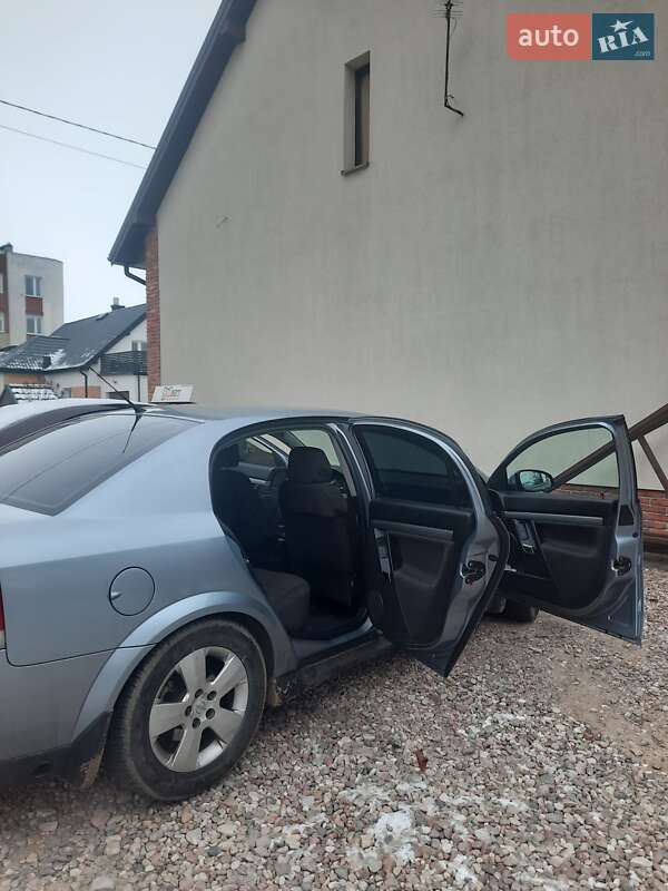 Седан Opel Vectra 2003 в Запоріжжі