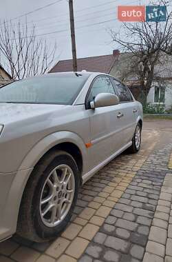 Седан Opel Vectra 2005 в 