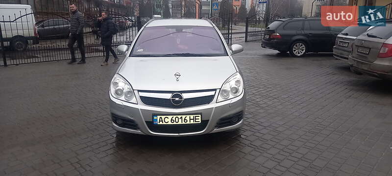 Універсал Opel Vectra 2006 в Луцьку