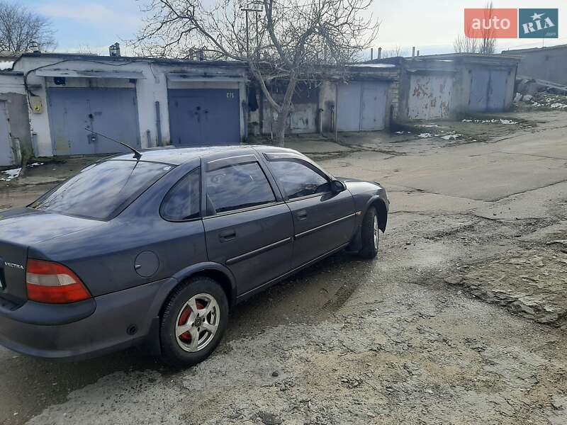 Седан Opel Vectra 1996 в Николаеве фото 15 Седан Opel Vectra 1996 в Николаеве