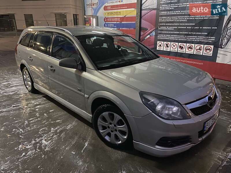 Універсал Opel Vectra 2007 в Лубнах