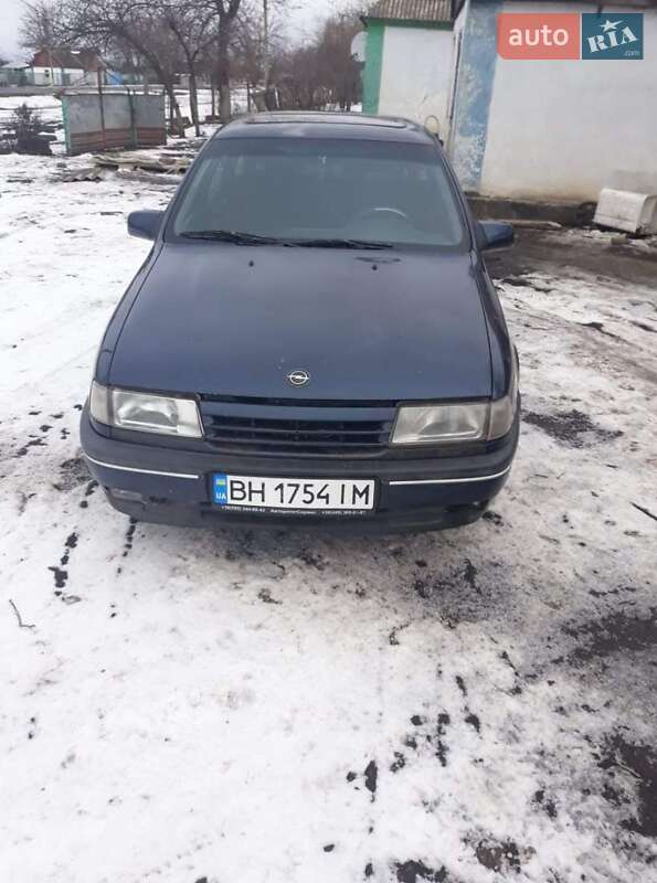 Седан Opel Vectra 1989 в Новом Буге