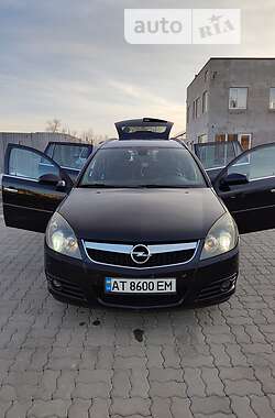 Универсал Opel Vectra 2008 в Калуше