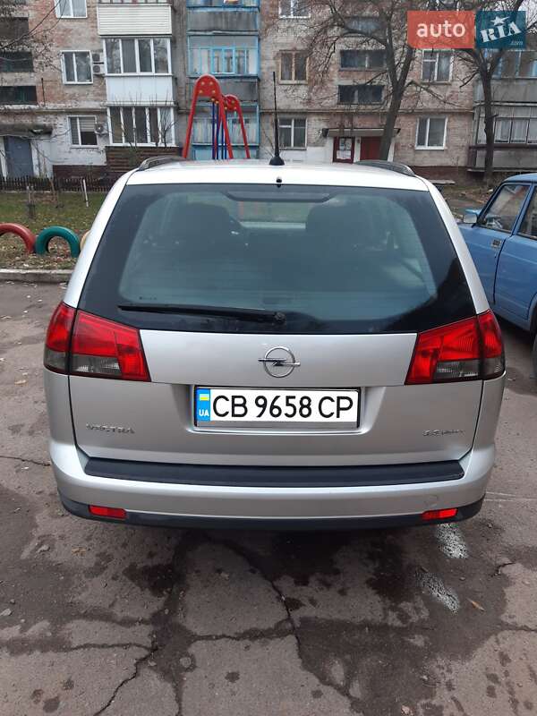 Универсал Opel Vectra 2005 в Миргороде