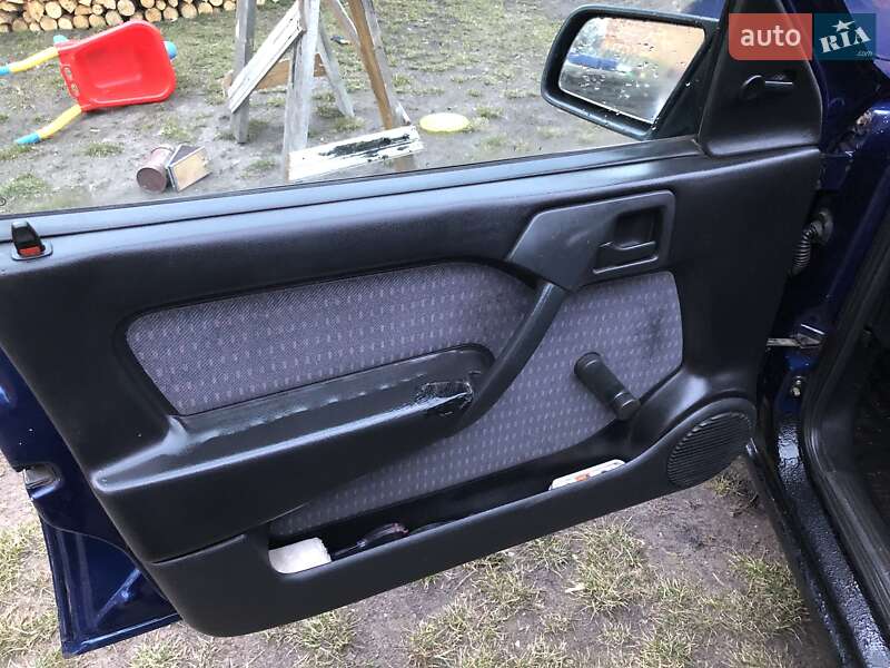 Седан Opel Vectra 1993 в Львові