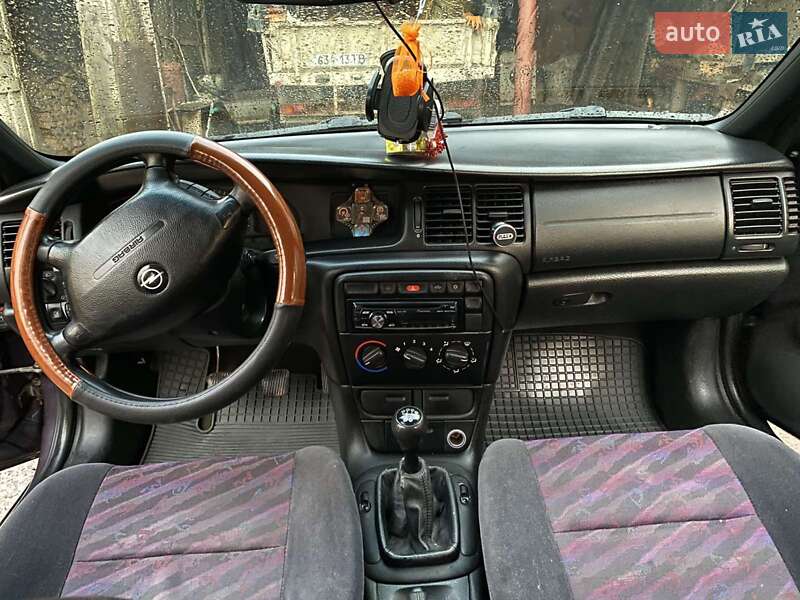 Універсал Opel Vectra 1997 в Перемишлянах