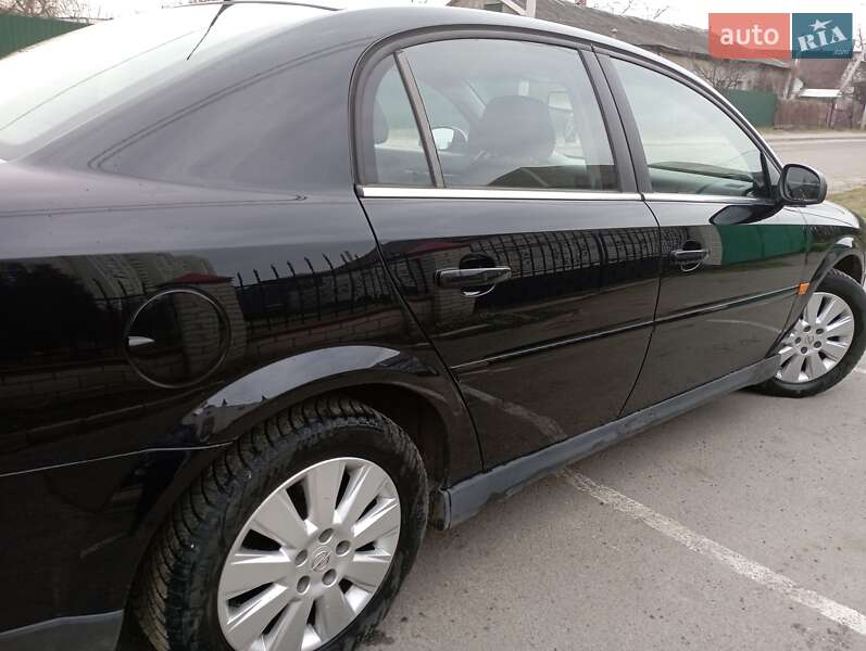 Седан Opel Vectra 2003 в Днепре