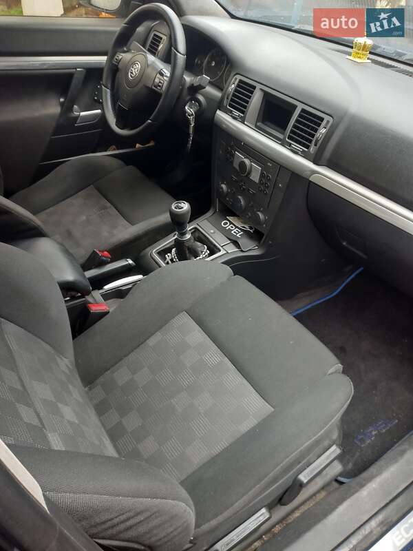 Лифтбек Opel Vectra 2007 в Броварах