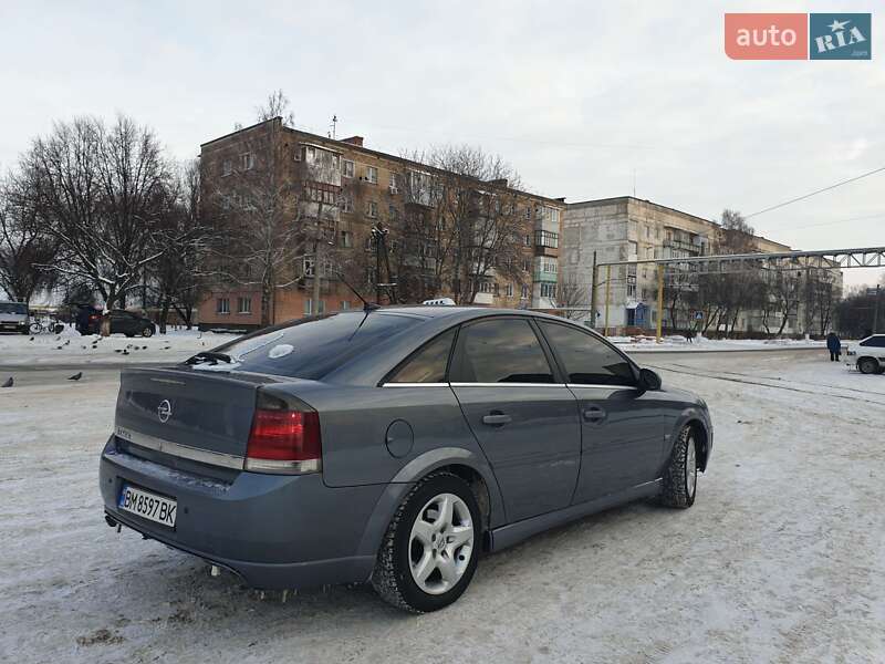 Лифтбек Opel Vectra 2002 в Конотопе
