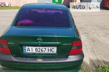 Седан Opel Vectra 1996 в Переяславе