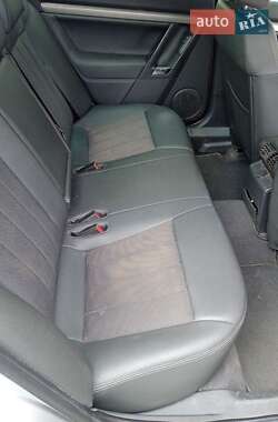 Седан Opel Vectra 2008 в 