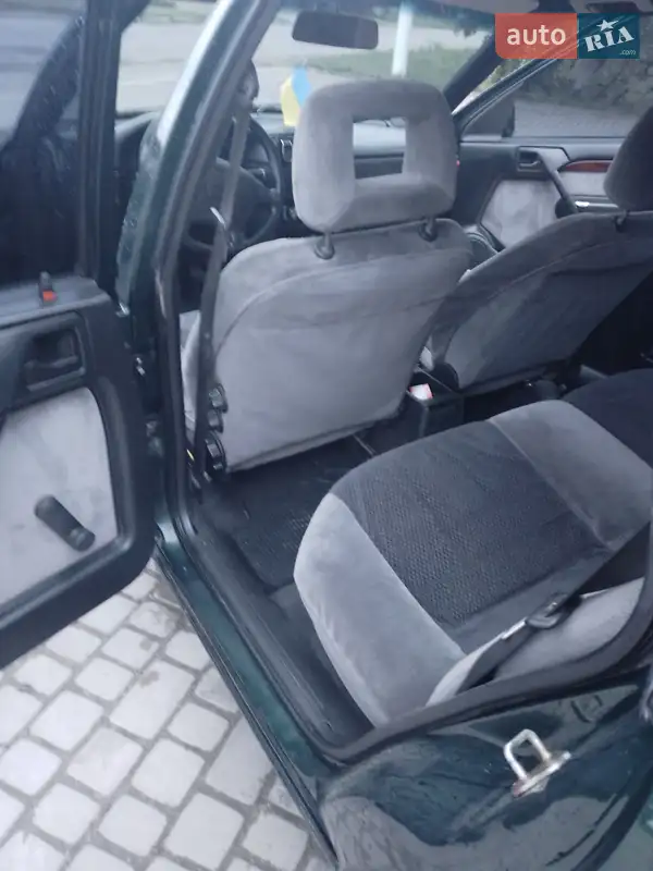 Opel Vectra 1995 VIN W0L000087S5122642 фото оголошення 8 з 52