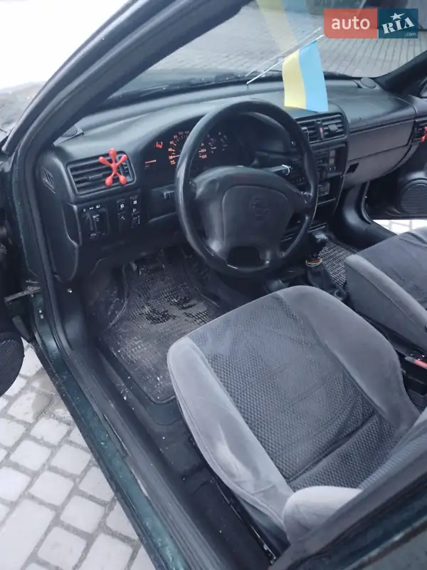 Opel Vectra 1995 VIN W0L000087S5122642 фото оголошення 15 з 52