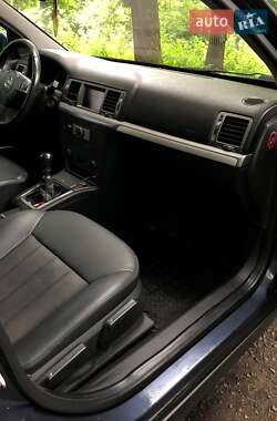 Универсал Opel Vectra 2007 в 
