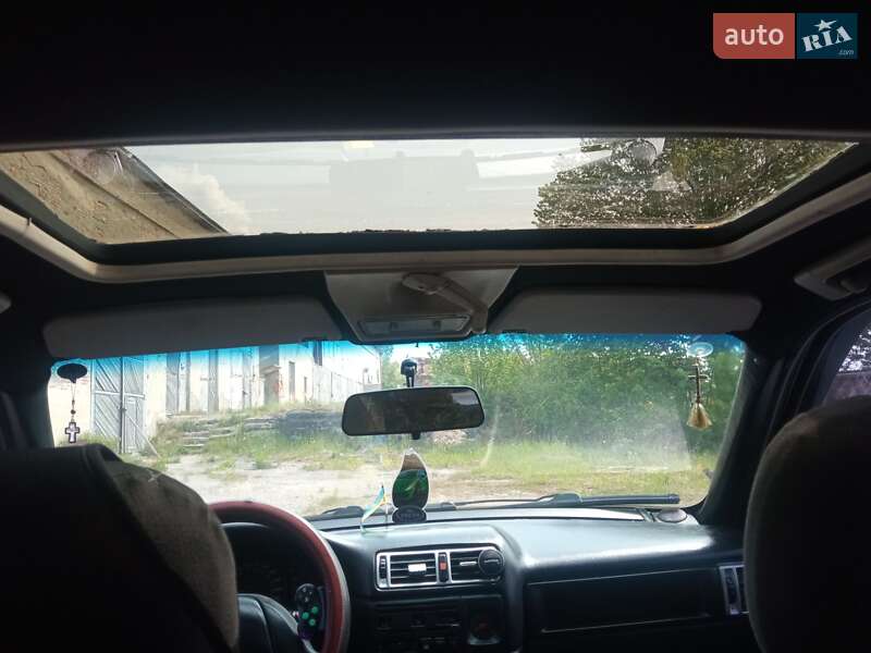 Седан Opel Vectra 1993 в Зборові