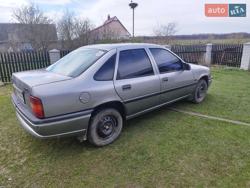 Седан Opel Vectra 1991 в Дрогобыче фото 5 Седан Opel Vectra 1991 в Дрогобыче