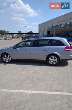 Универсал Opel Vectra 2006 в Близнюках
